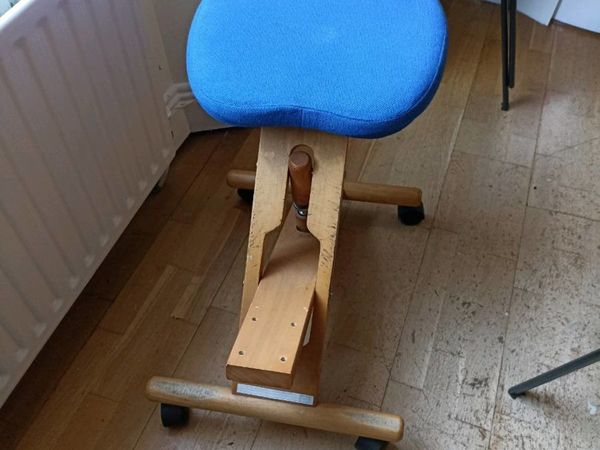 Posture chair