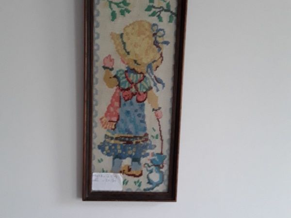 Lovely tapestry picture of a little child from the back