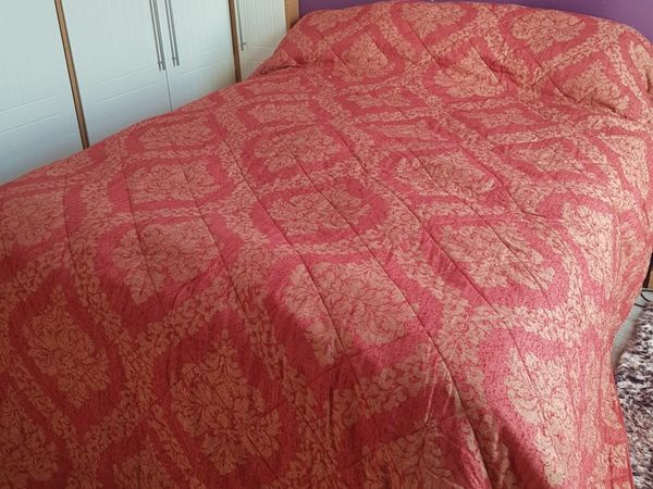 Bed Quilt Super Kingsize from Ashford Castle