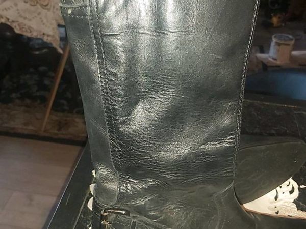 Italian GEOX leather boots