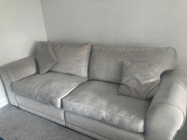3 +2 seater couch