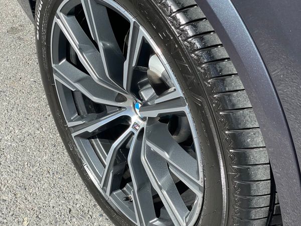 2020 BMW X5 20” ALLOYS