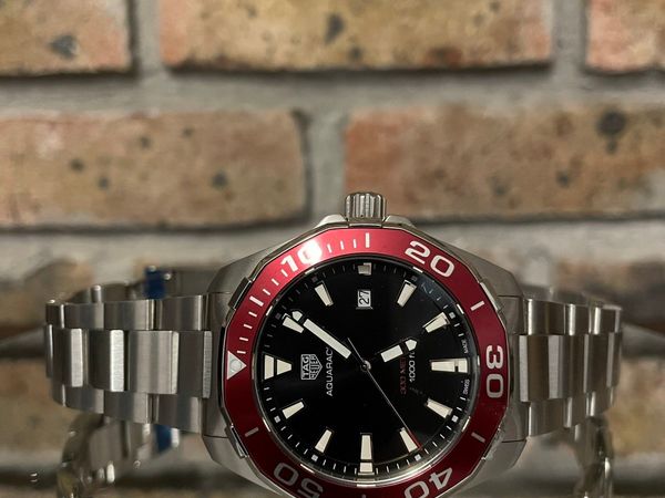 TAG Heuer Aquaracer - Mens Wristwatch