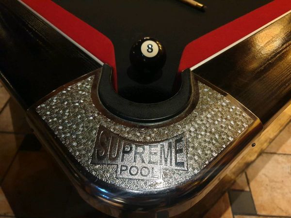 Supreme pool tables