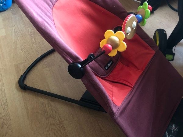 Babybjorn bouncer with wooden toy bar