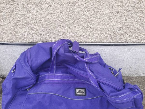 Large Purple Wheelie Gear Bag (Great Condition)