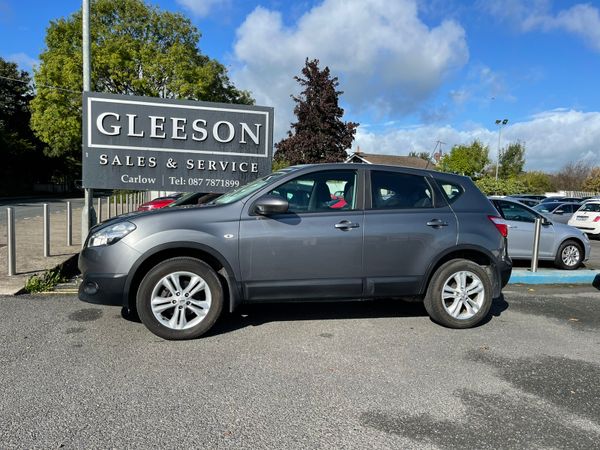 Nissan Qashqai Estate/Jeep, Diesel, 2012, Grey