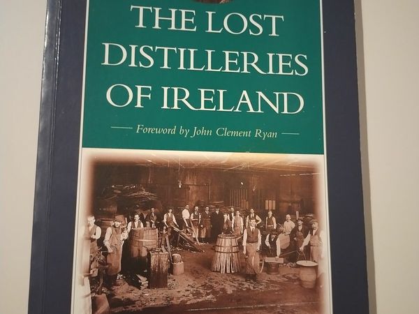 The lost distillers of Ireland ,Brian Townsend