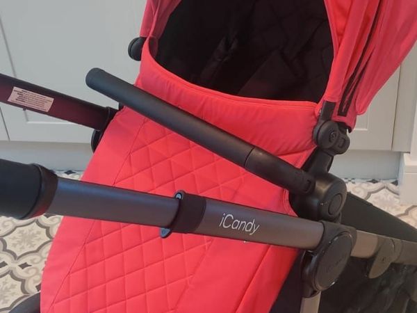 iCandy buggy and carry cot in Red