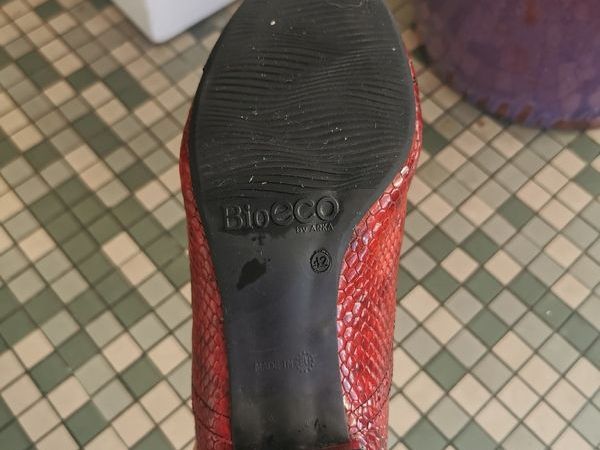 Bioeco, Red Patent Lace up shoes, Size 8 (42)