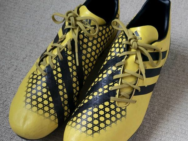 Adidas Football/Rugby Boots