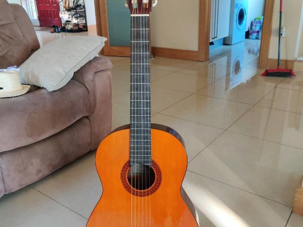 Yamaha CG-100A Nylon Acoustic Guitar