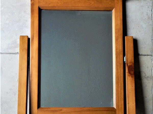 Large dressing table mirror, as new