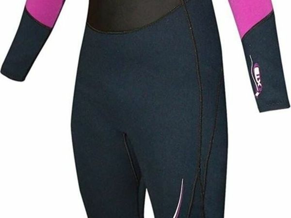 SALE: New Ladies 3mm wetsuits only €59