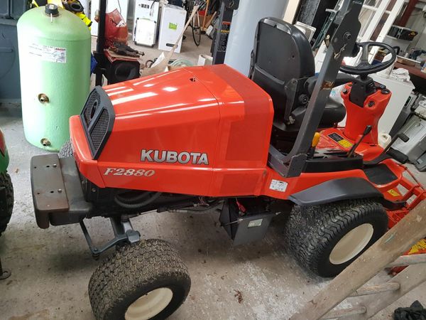 Kubota commercial outfront diesel ride on mower lawnmower