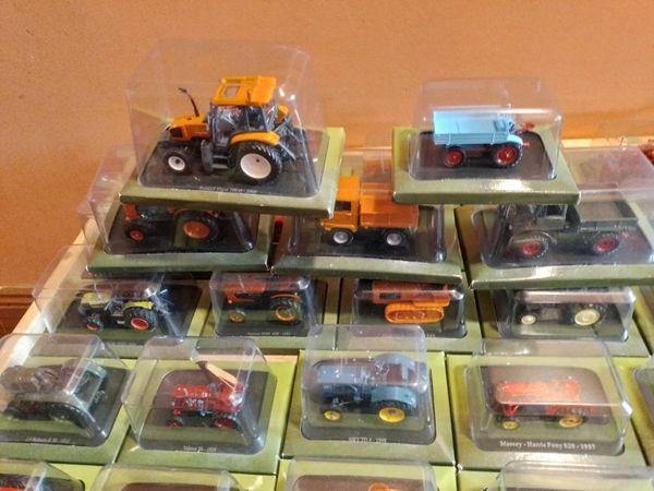 MODEL TRACTOR COLLECTION