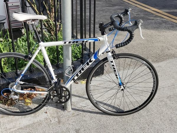 Trek alpha 1.2 road bike+lock