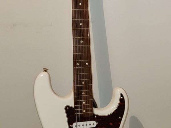 Fender squier Affinity Stratocaster