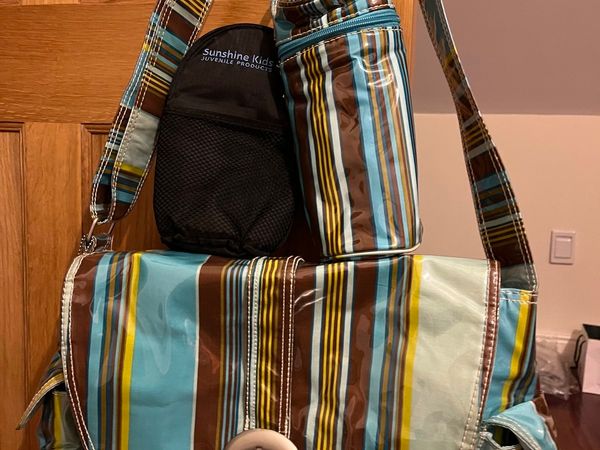 Changing bag/mummy bag with 2insulated bottle bags