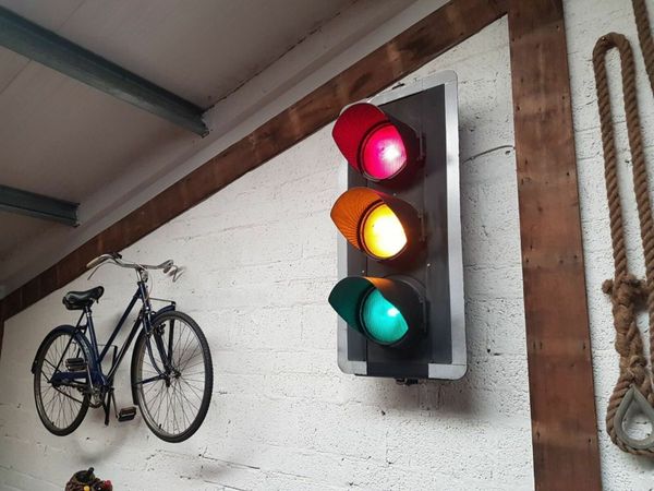 Authentic Road-Traffic Lights  (Rewired)