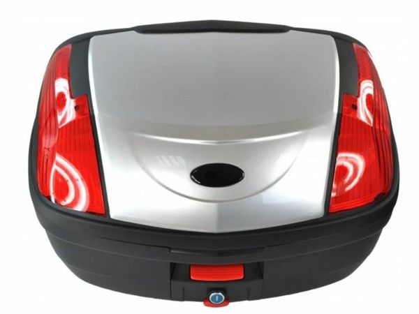 Xxl 46 L Premium Universal-Top Box Silver For Motorcycles / Scooters 2 Helmets Mod-0889wpc-Silver
