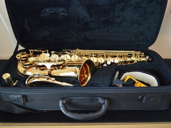 Jupiter JAS 567 565 alto saxophone
