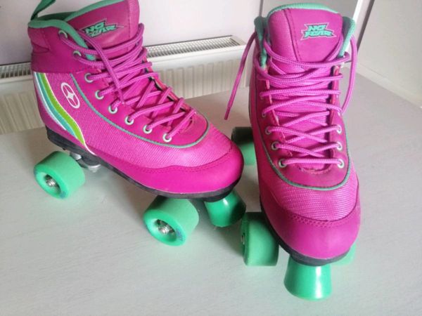 Roller Boots - size 6
