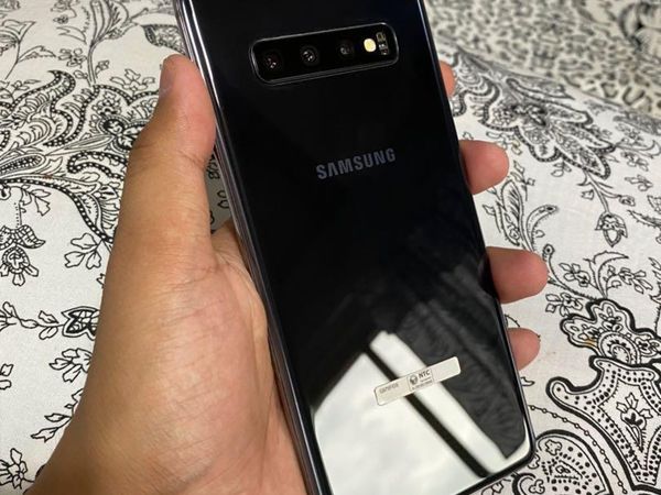 Samsung S10 and s10 plus 128GB unlocked