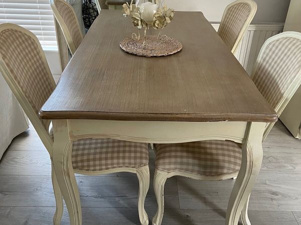 Dinning table cream and washed wood top  for sale