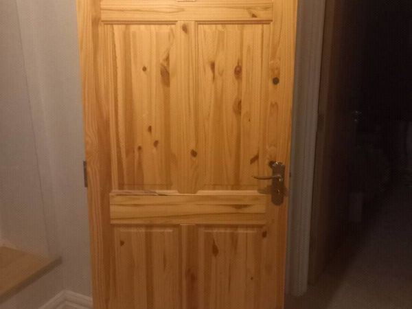 32 inch Pine Door also with door frame