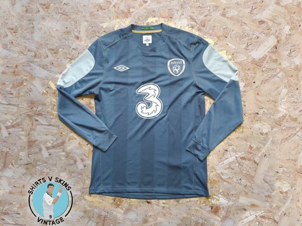 Republic of Ireland Goalkeeper Jersey - Excellent Condition - 2011 Umbro Tailored By Football Shirt Vintage Retro Eire Irish Grey Euro 2012