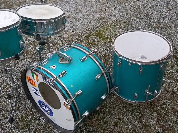 1971 Ludwig Standard Blue Mist Drum Set