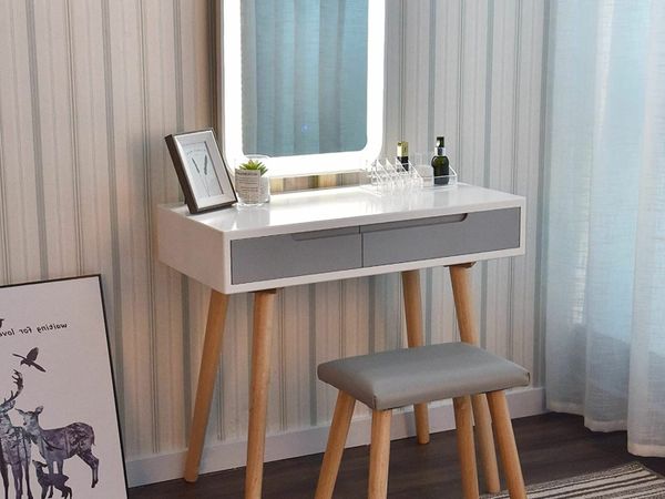 Dressing Table with Stool And 3 Colours LED Lighting - FREE NATIOWNIDE DELIVERY