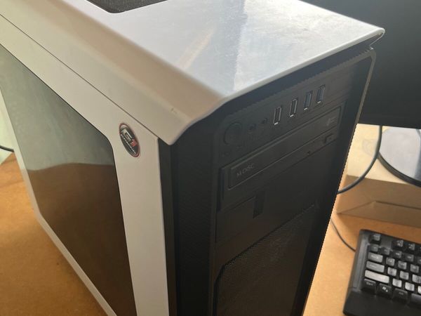 Gaming PC with monitor