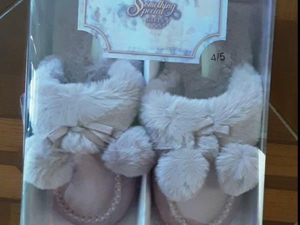 Brand New Dusty Pink Slippers