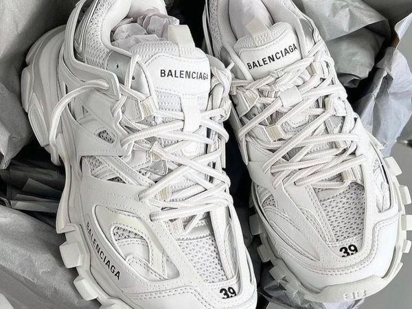 Brand new Balenciaga track 2.0 trainers