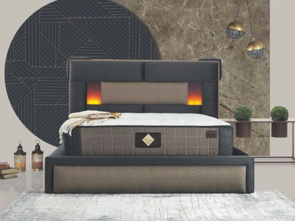 Main picture ottoman bed fire is on 995€