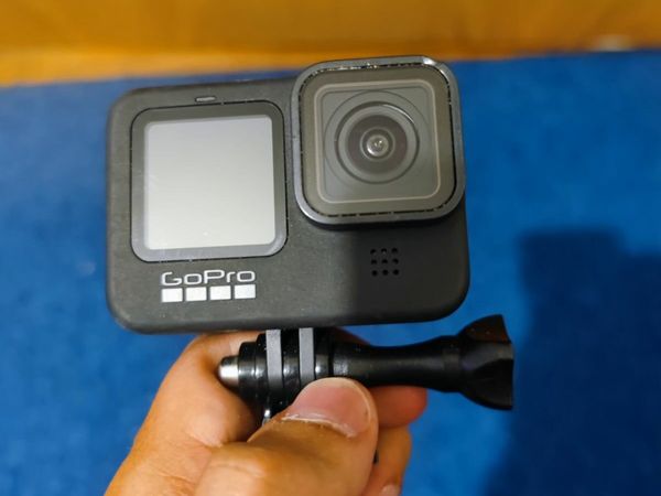 GoPro HERO9 Action Camera | Black (128GB SD Card)