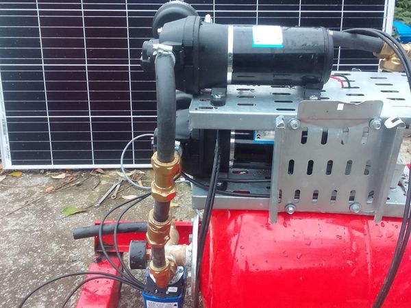 Solar drinker water pump
