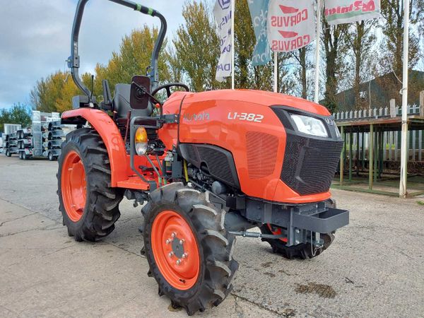 Demo Kubota L1382 compact tractor
