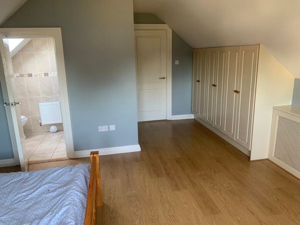 Double Room with en-suite in Killinagh.