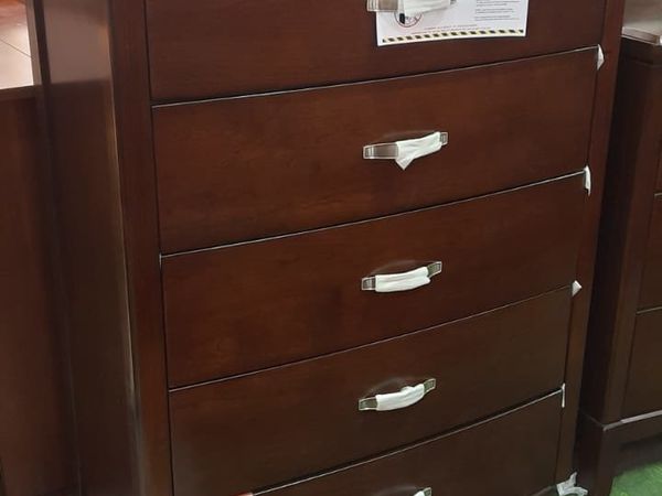 Bedroom set NEW  5 ft Bed Tallboy Chest of Drawers