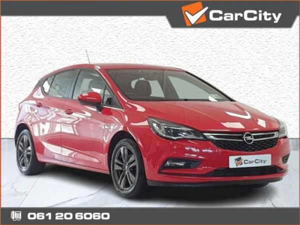Opel Astra 120 Years 1.0i 105PS 5DR