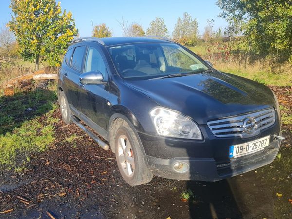 09 Nissan Qashqai 7 seaters 1,5 Diesel For parts