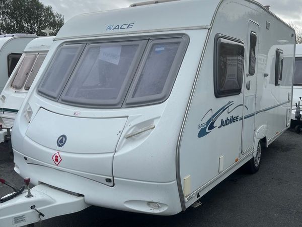 2010 Ace jubilee 4 berth fixed bed light weight