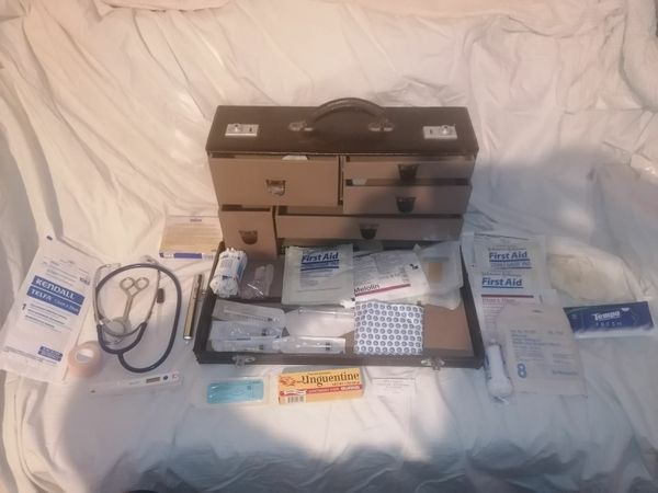 Vintage 1970's Doctor's Medical Case With Supplies