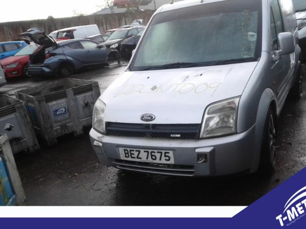 Ford Transit Connect, 2005 BREAKING FOR PARTS