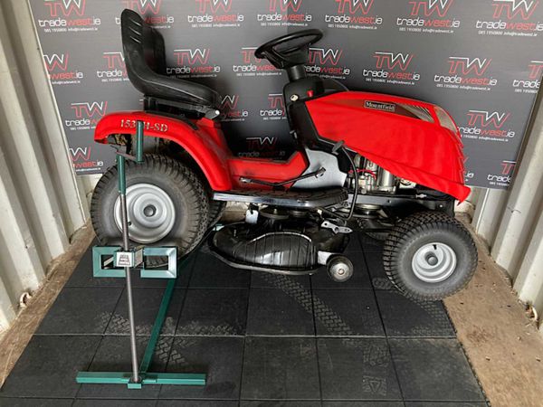 Ride on lawn online mower jack