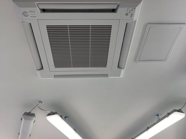 Domestic and Commercial Airconditioning