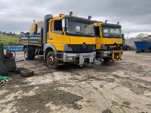 Mercedes atego tippers
